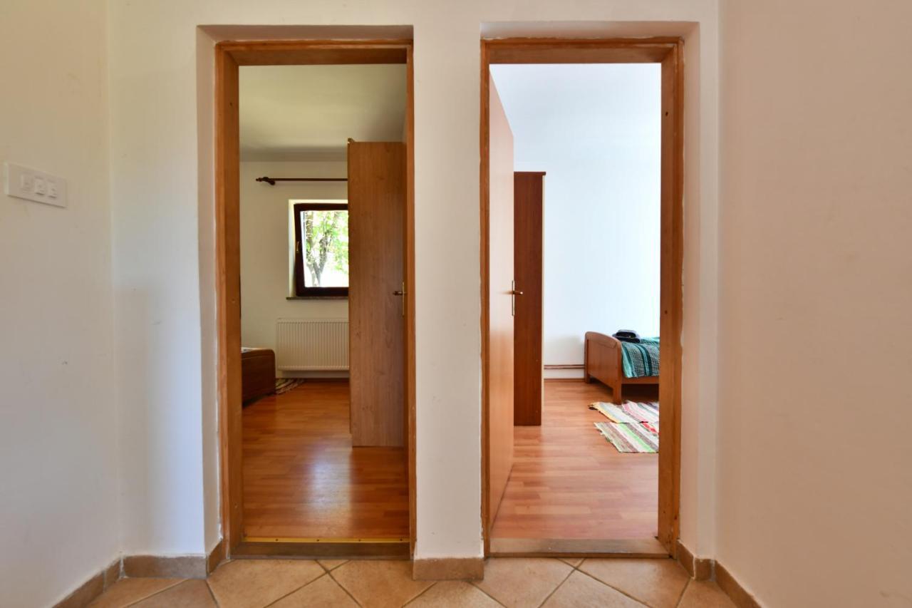 Holiday Home Matan Saborsko Exterior photo