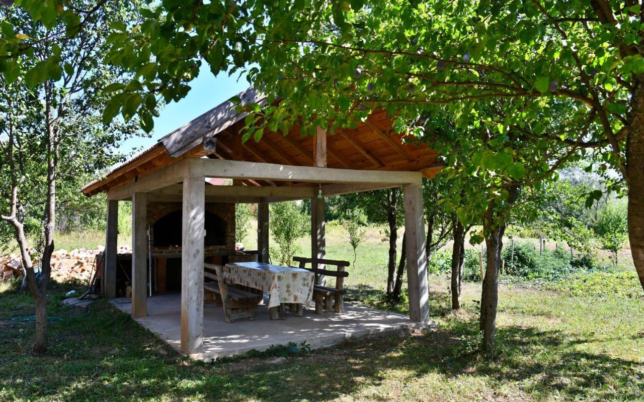 Holiday Home Matan Saborsko Exterior photo